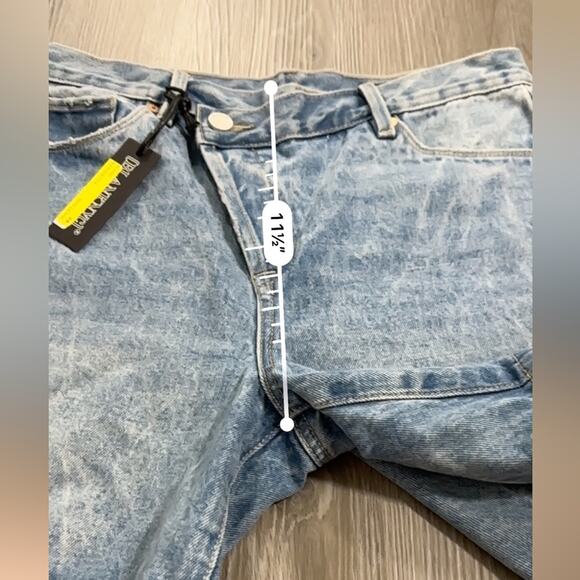 Blank NYC The Warren Overlap High Rise Denim Shorts in Fare Warning Size 28 - Picture 9 of 10